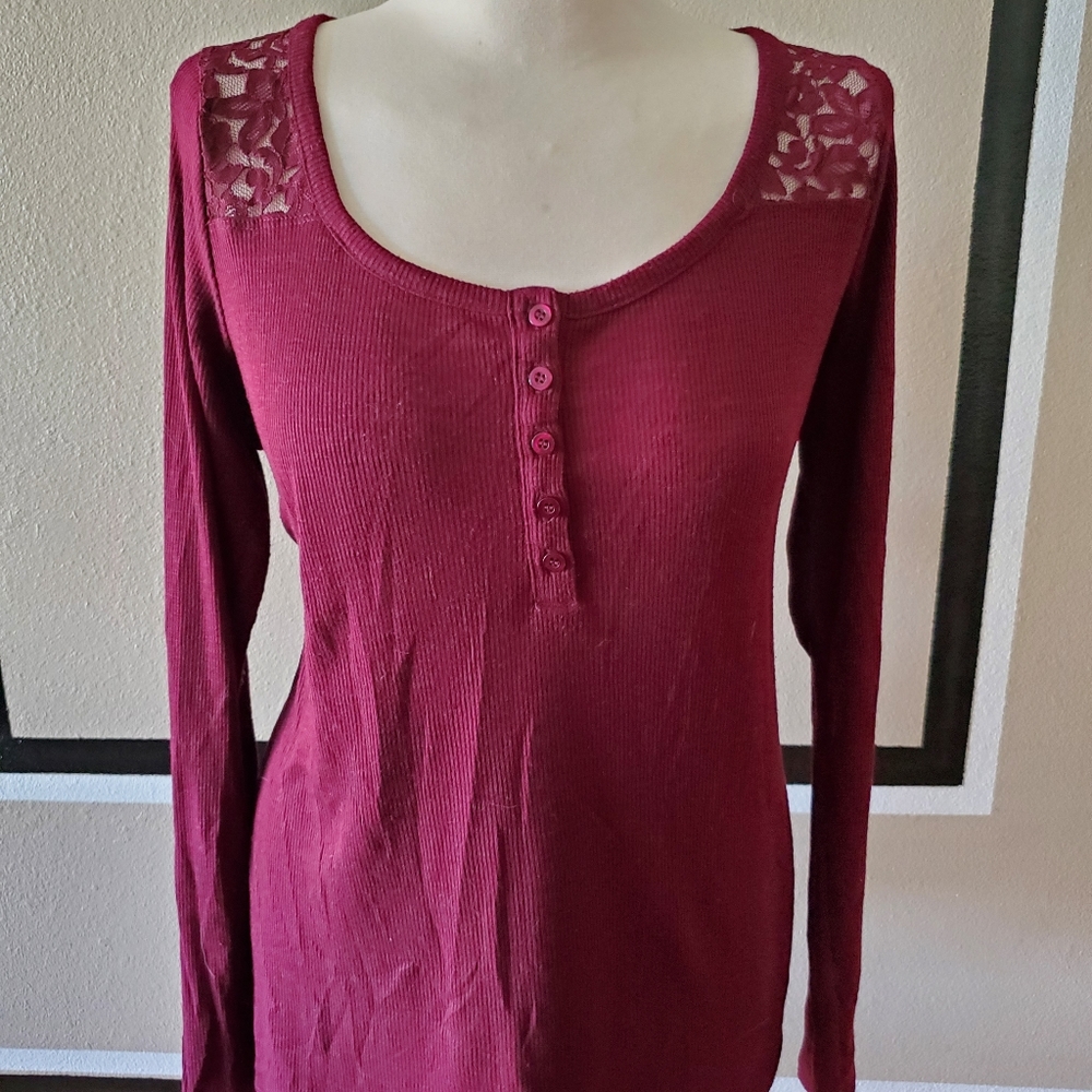 Burgundy ribed blouse